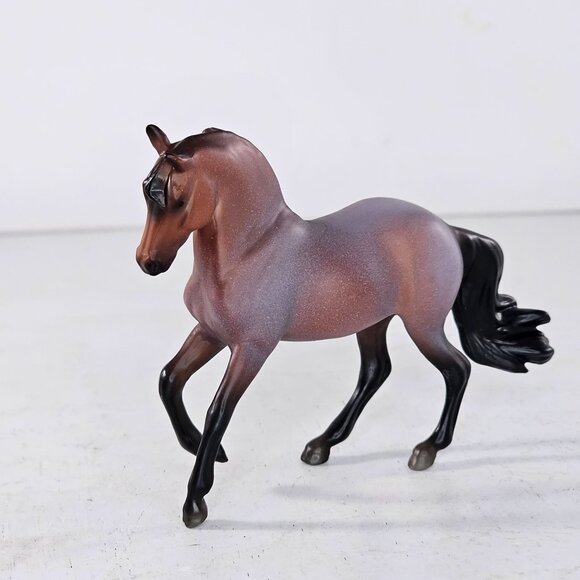 Breyer Stablemate Mystery Surprise Horse Series 7 Cantering Morgan Cross Roan - Picture 4 of 8